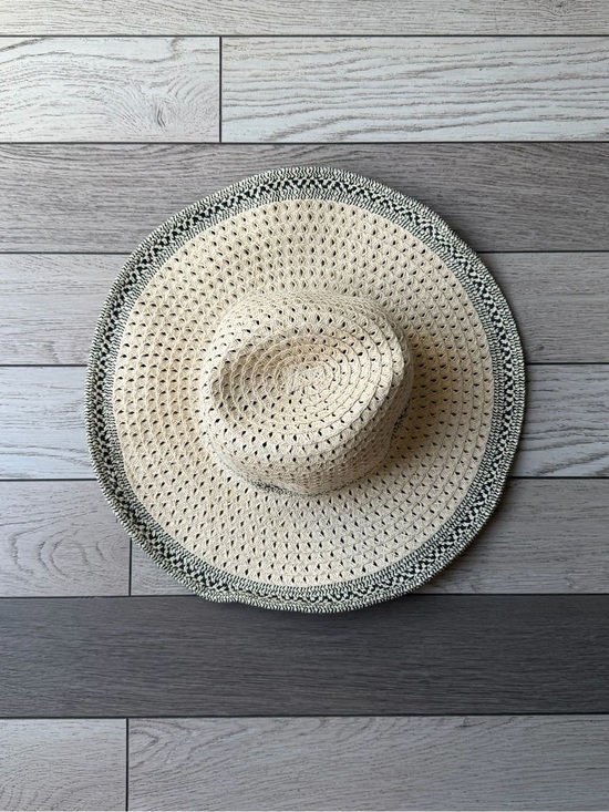 Scala Cream Woven Straw Hat with Colorful Logo Patch 100% paper one size